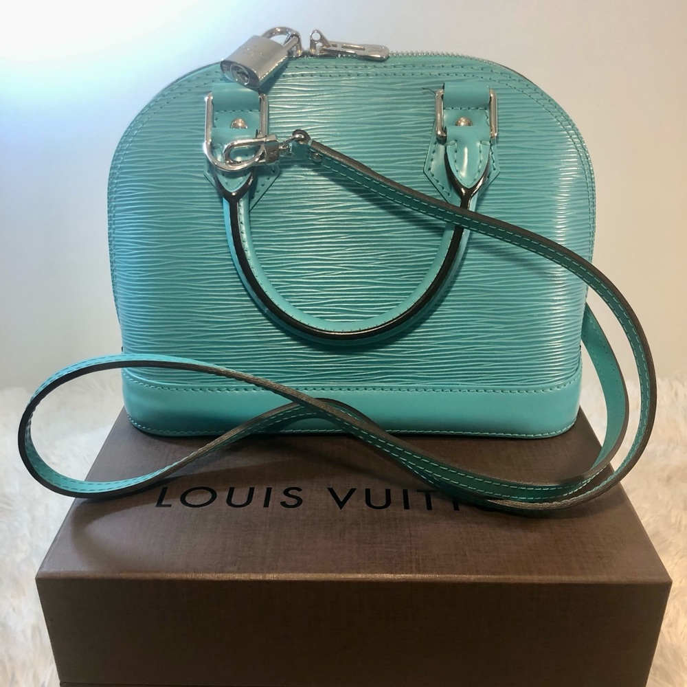 100% Authentic Louis Vuitton Alma BB